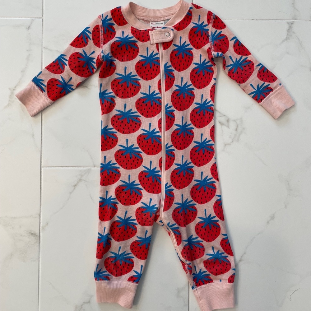 Hanna Andersson Strawberry Pajamas - 12-18 M